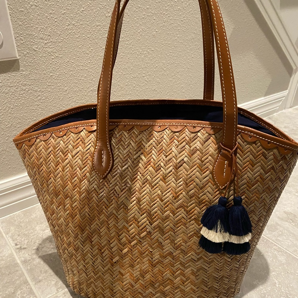 Boden Amy Scallop Straw Bag